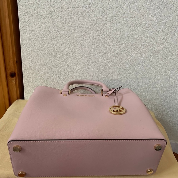 NWT Michael Kors Savannah Large Satchel - Picture 4 of 8